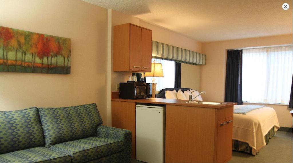 Brentwood Inn And Suites Rochester Zimmer foto